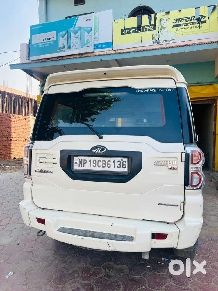 Mahindra Scorpio 2017 Diesel Well Maintained