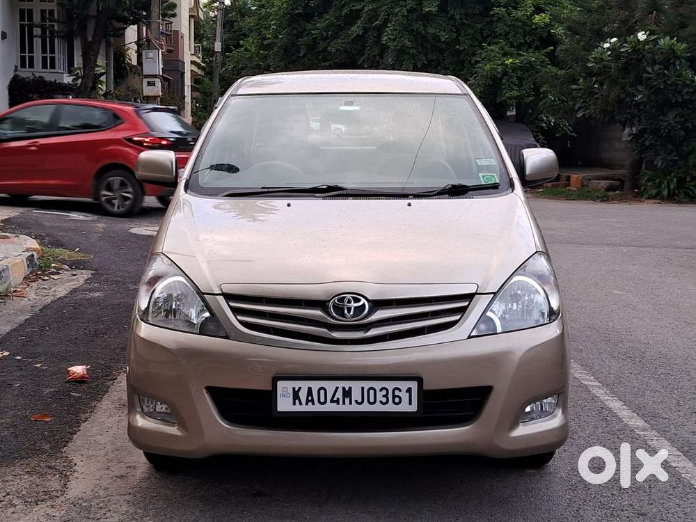 Toyota Innova 2004-2011 2.5 G4 Diesel 7-seater, 2011, Diesel