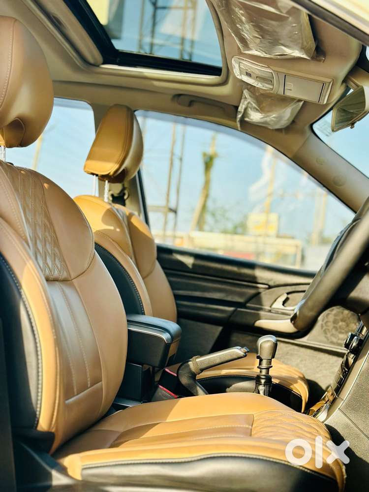 Mahindra Xuv500 W11 Option, 2020, Diesel