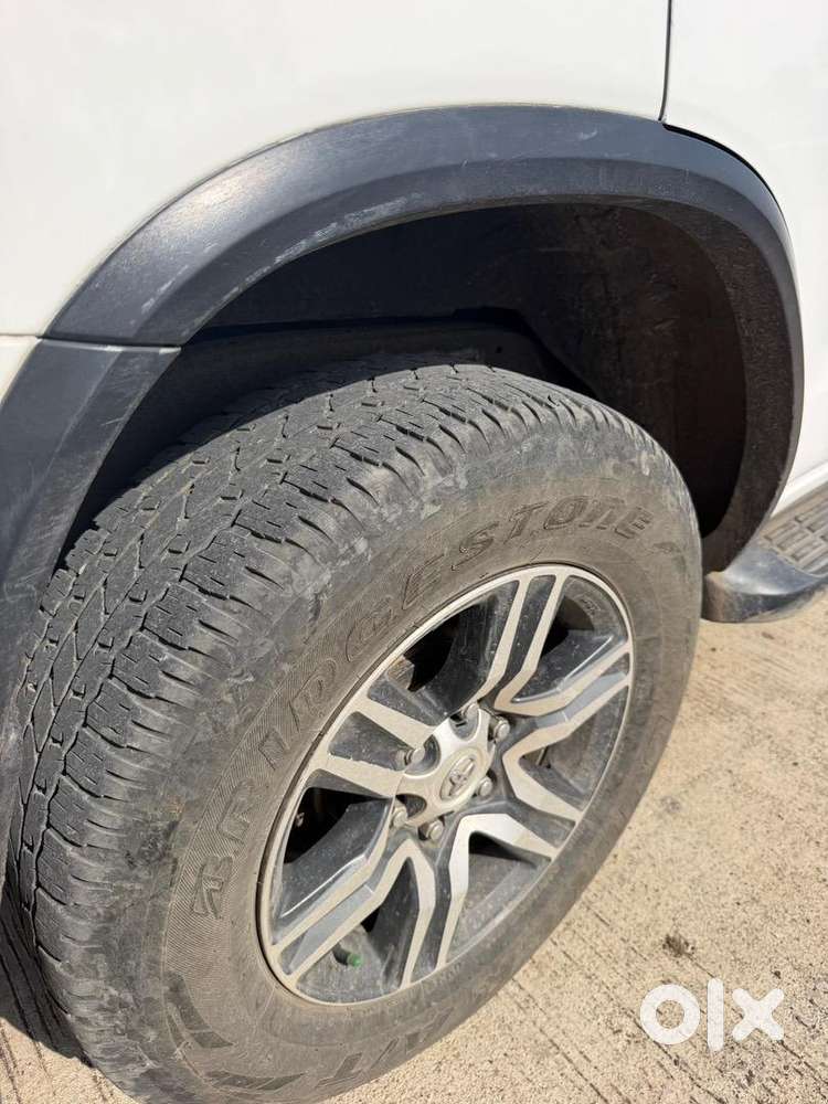 Toyota Fortuner 2021