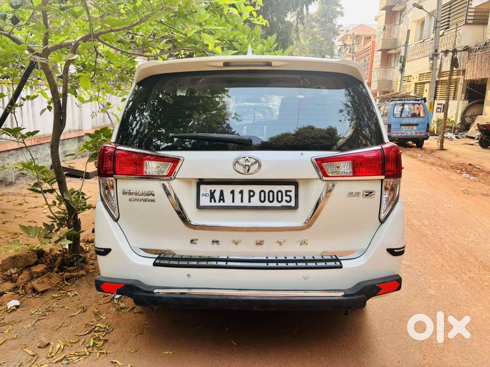 Toyota Innova Crysta 2.8 Zx At, 2016, Diesel