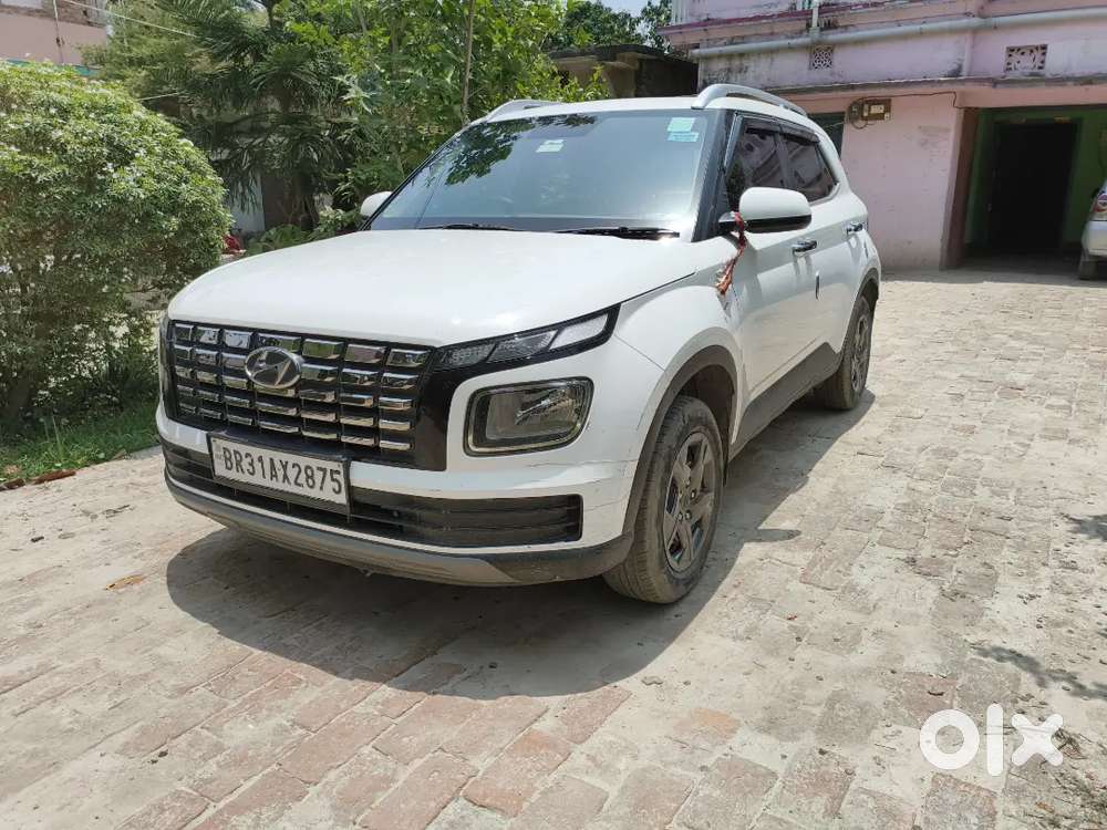 Hyundai Venue Mt Petrol 2023