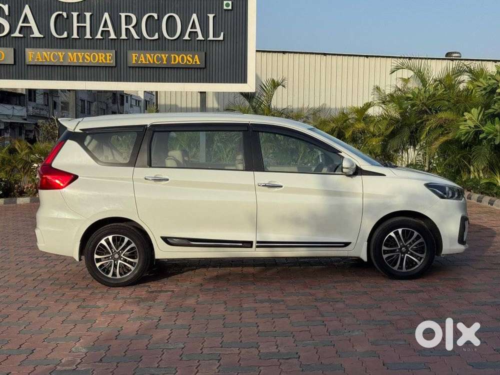 Maruti Suzuki Ertiga Zxi (o) Cng [2022-2023], 2023, Cng & Hybrids