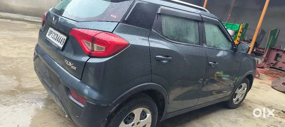 Mahindra Xuv300 2023 Variant W6 Sunroof