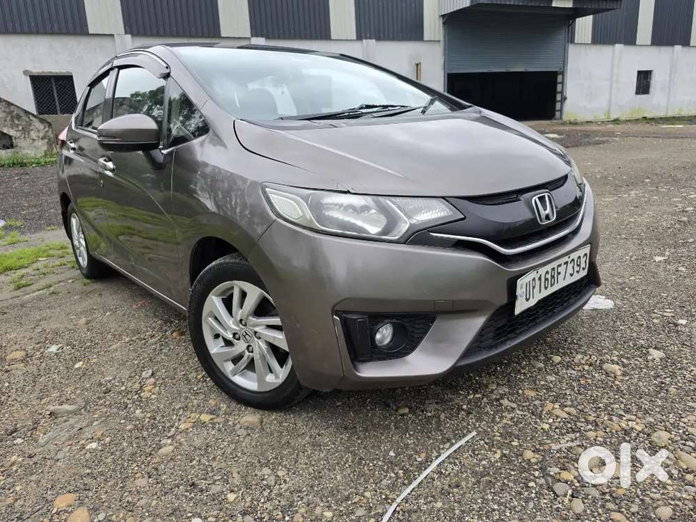 Honda Jazz 1.5 V Idtec 2016 Well Maintained Family Car