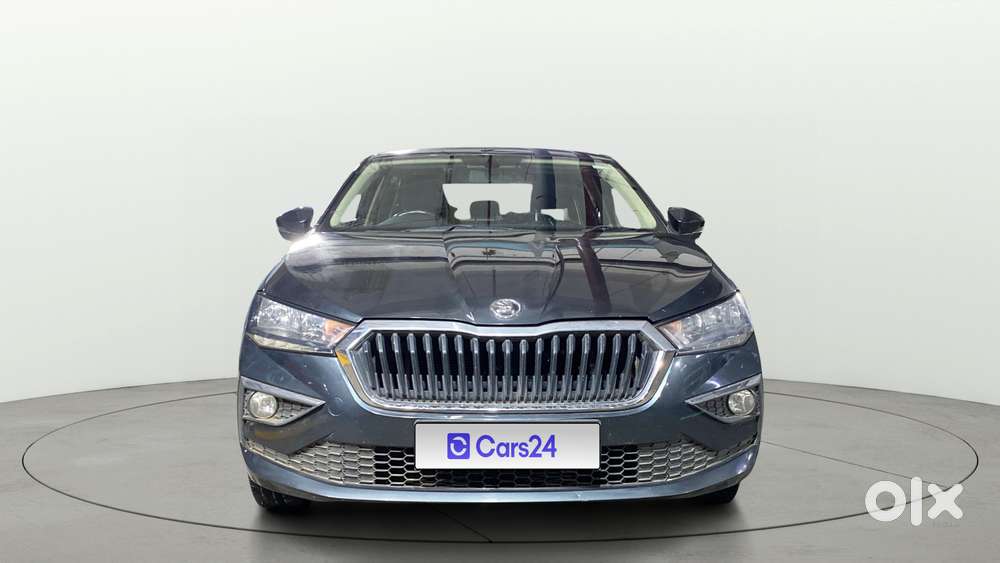 Skoda Slavia 1.0 Ambition Tsi, 2022, Petrol