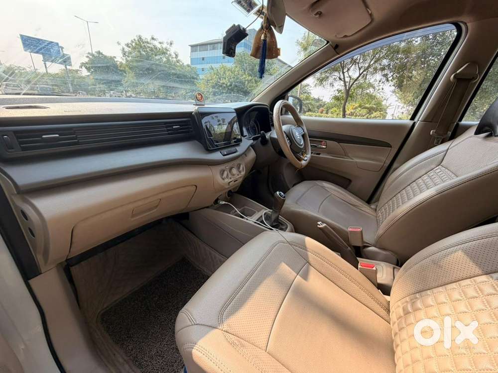 Maruti Ertiga Vxi 2025