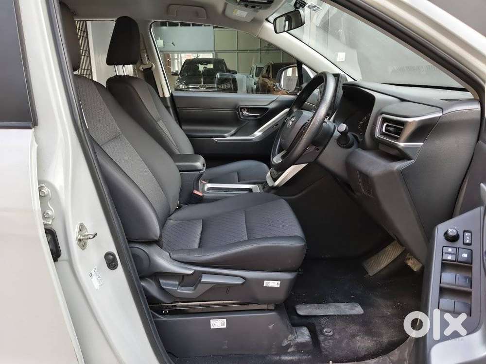 Toyota Innova Hycross 2.0 Gx 7 Str, 2024, Petrol
