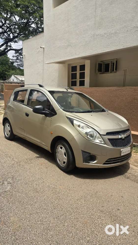 Chevrolet Beat Petrol 2010