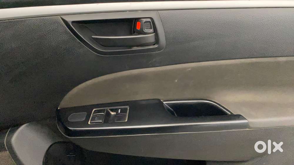 Maruti Suzuki Swift Lxi, 2015, Petrol
