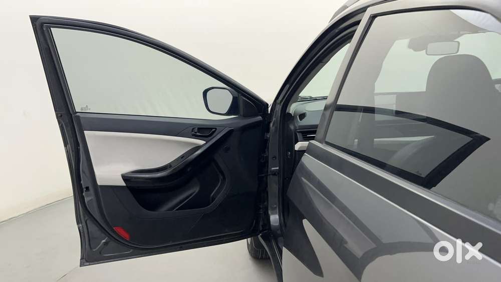 Tata Nexon Pure 1.2 Revotron Petrol 6 Mt, 2024, Petrol