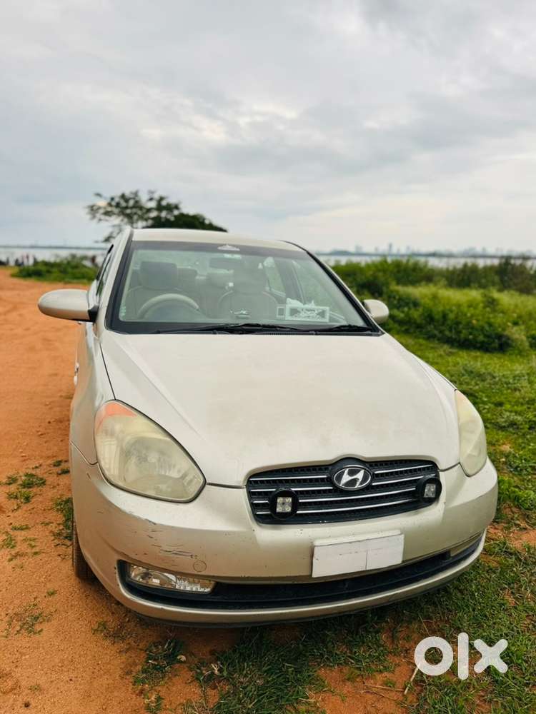 Hyundai Verna Petrol 2007