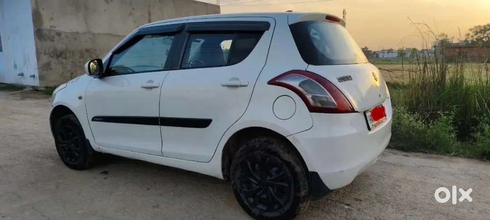 Maruti Suzuki Swift 2016 Petrol 87000 Km Driven