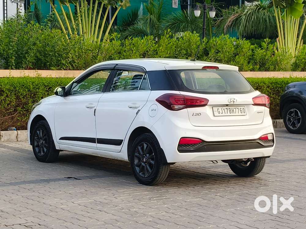 Hyundai I20 Sportz Plus, 2019, Cng & Hybrids