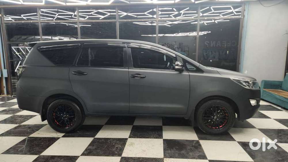 Innova Crysta Automatic 2016 Less Driven
