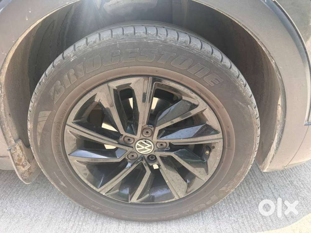 Volkswagen Taigun 1.0 Tsi Highline At, 2022, Petrol