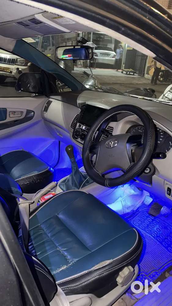 2013 Model Innova 2.5 Ltr Diesel V Option Mh Model-310000