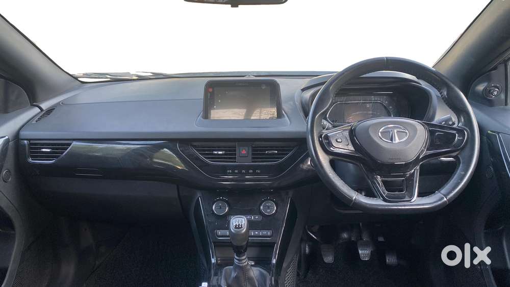 Tata Nexon 1.2 Revotron Xz, 2022, Petrol