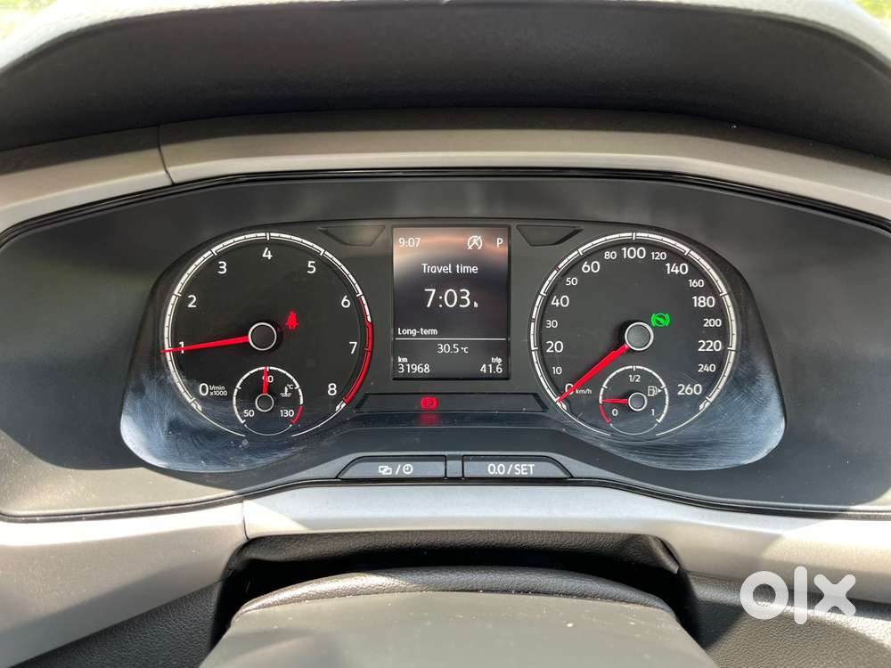 Volkswagen Taigun 1.0 Tsi Highline At, 2025, Petrol