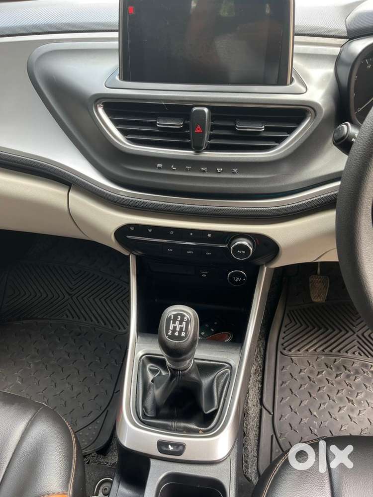 Tata Altroz Petrol 2022 Manual