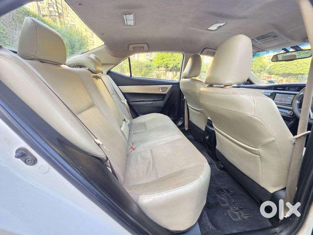 Toyota Corolla Altis 2013-2017 Vl At, 2014, Petrol