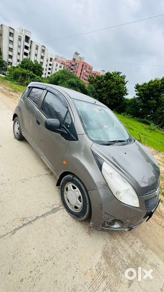 Chevrolet Beat Lt Petrol 2013