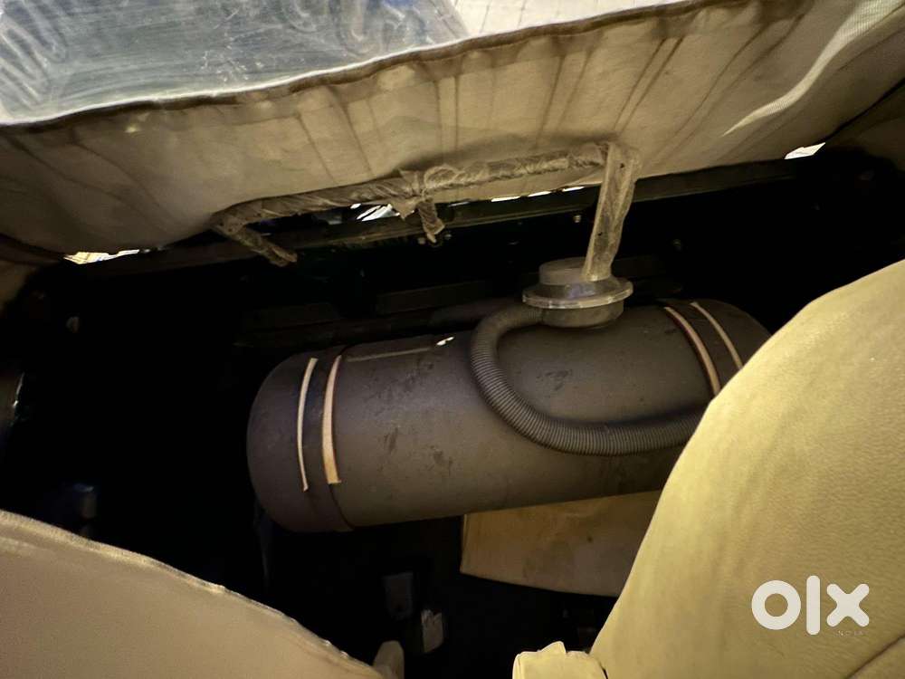 Maruti Suzuki Gypsy King Soft Top Mpi Bsiv, 1999, Petrol