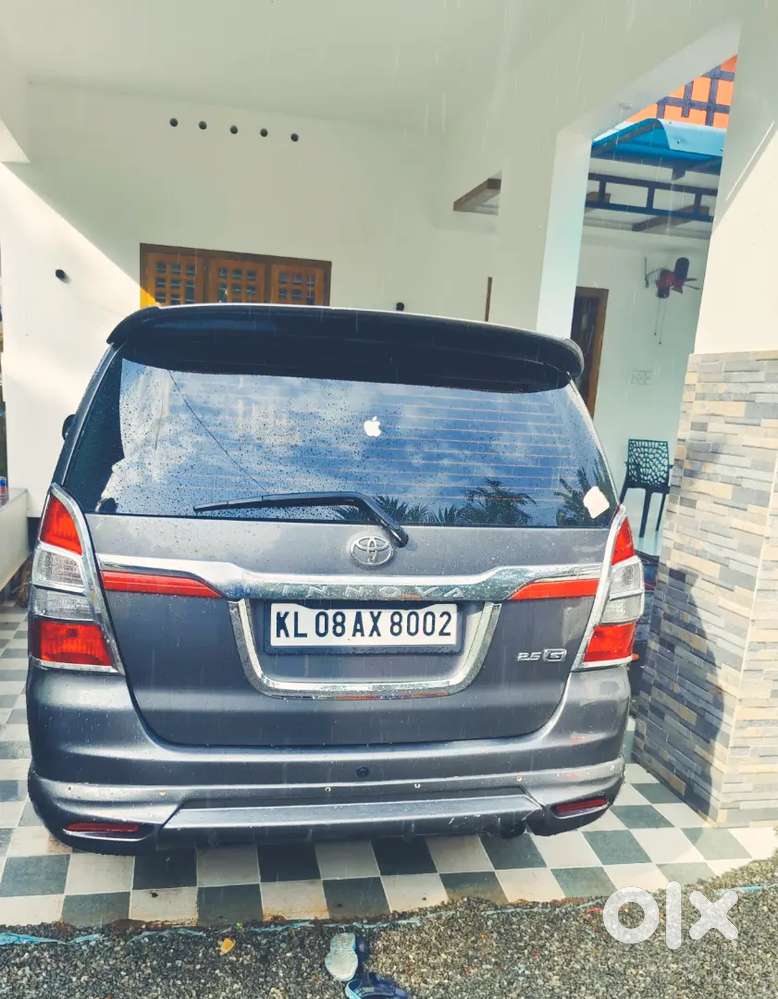 Innova G4 2012 Orgkerala . 120000km Only