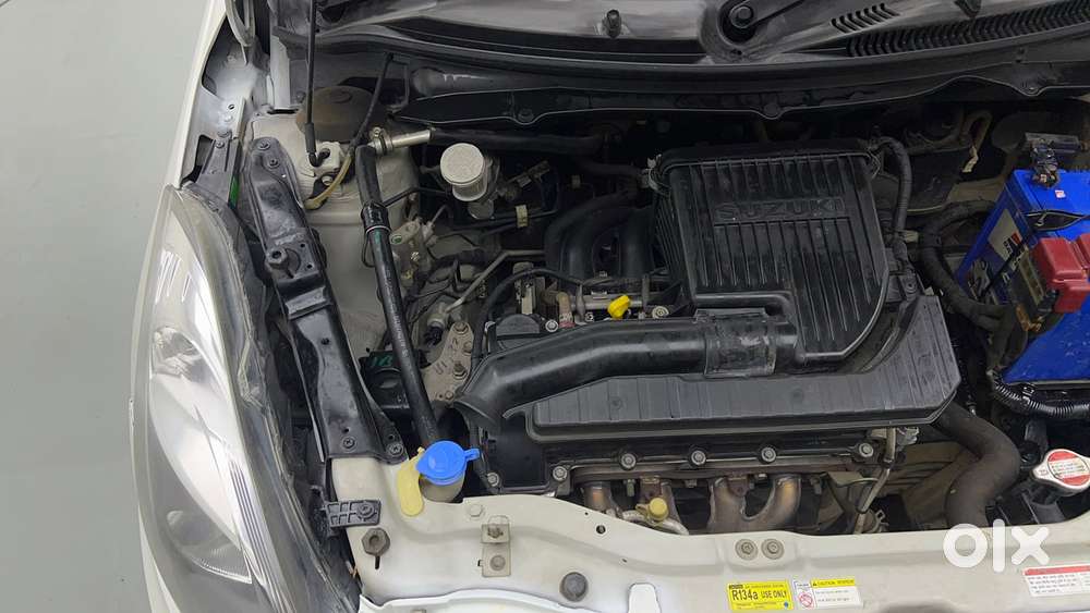 Maruti Suzuki Swift Dzire 1.3 Vxi, 2015, Petrol