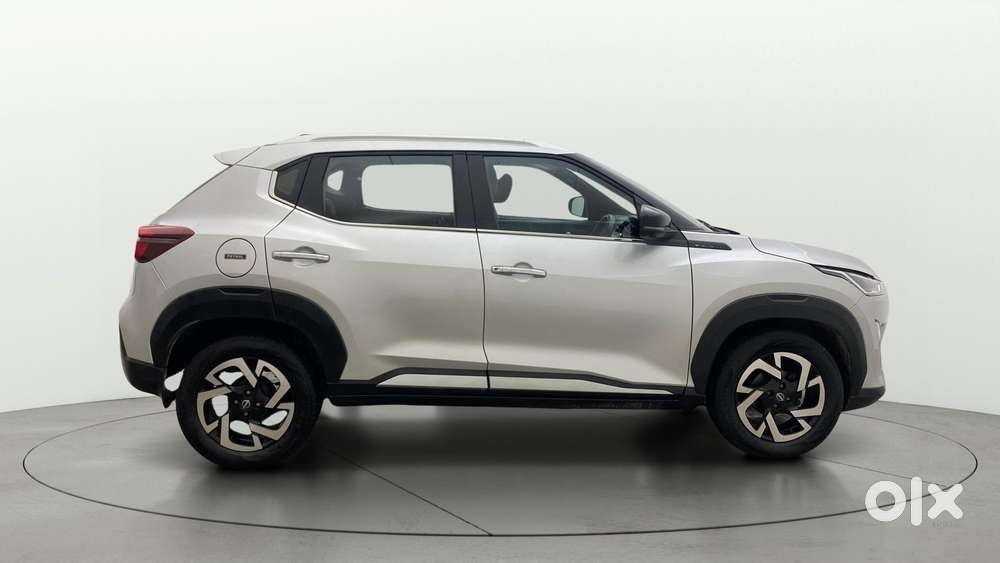 Nissan Magnite 1.0 Xv Premium Turbo Cvt, 2021, Petrol