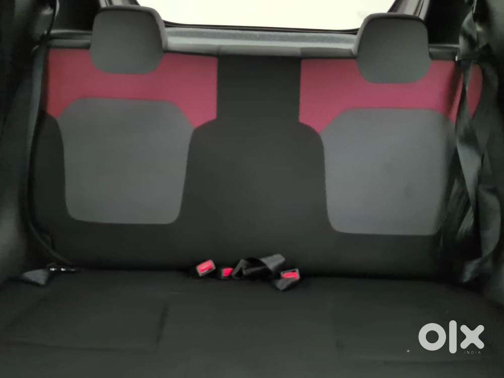 Renault Kwid 2019-ongoing 1.0 Rxt Amt (o), 2018, Petrol