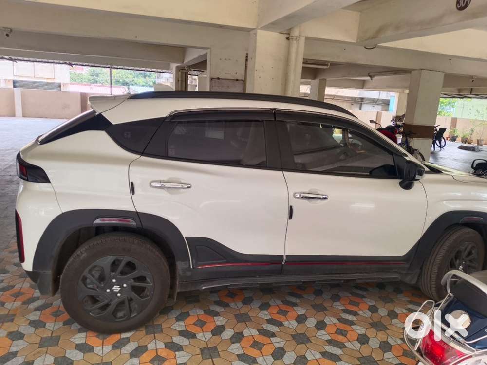 Maruti Suzuki Fronx Delta 2024