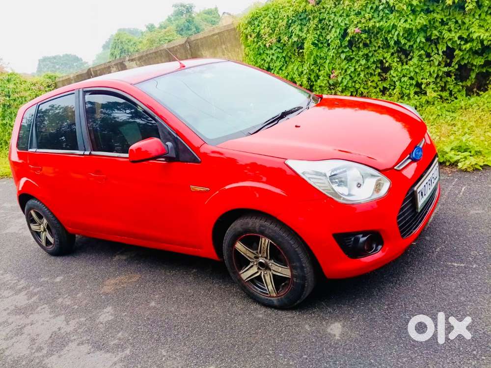 Ford Figo 2013 Petrol Titanium Well Maintained Car Showroom Quality
