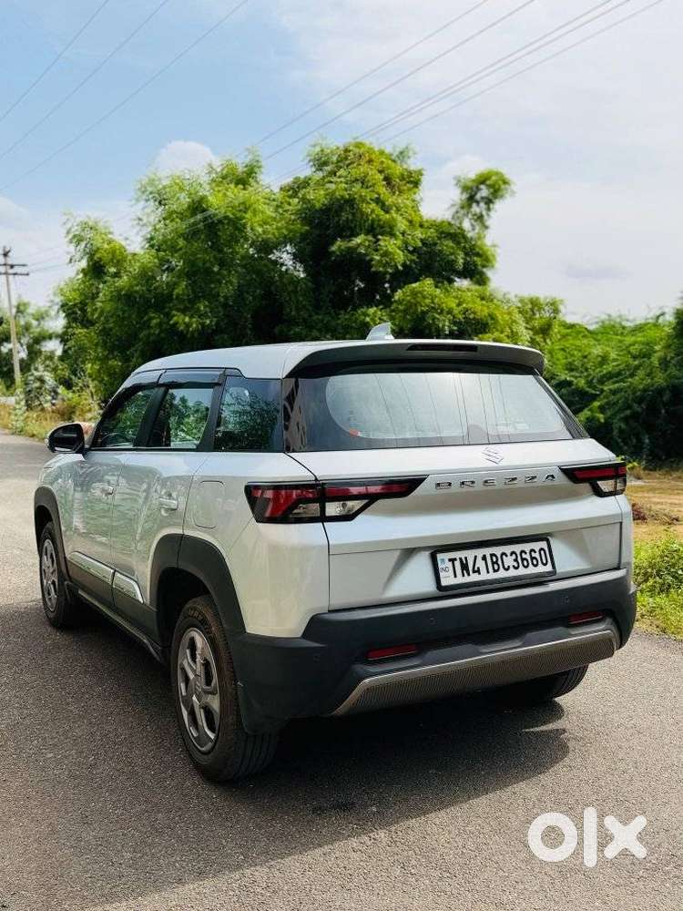 Maruti Suzuki Brezza Vxi At, 2023, Petrol