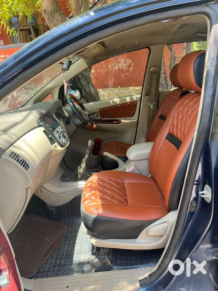 Toyota Innova 2.5 V Diesel