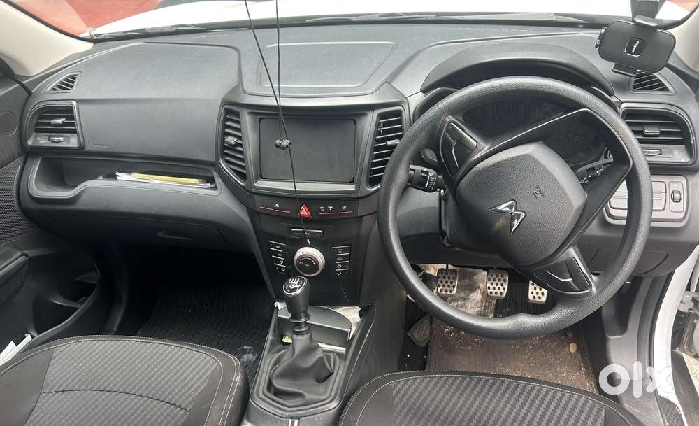 Mahindra Xuv300 W4, 2023, Petrol