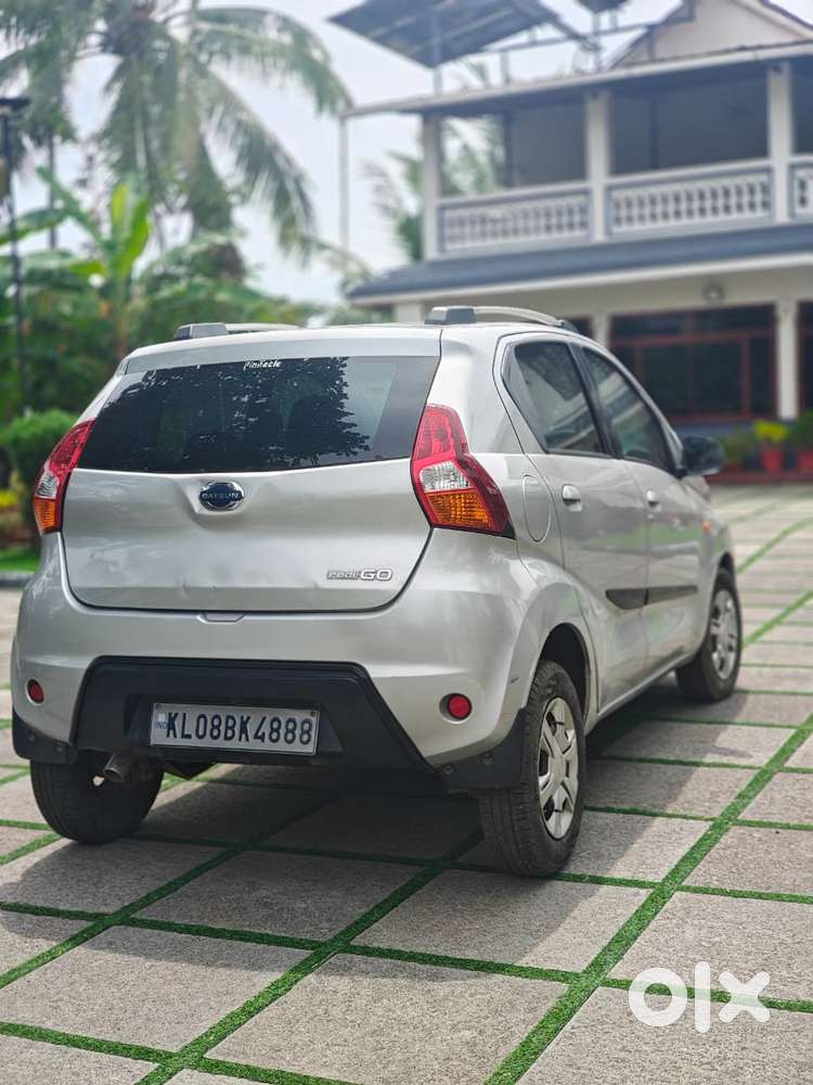 Datsun Redigo T Option, 2016, Petrol