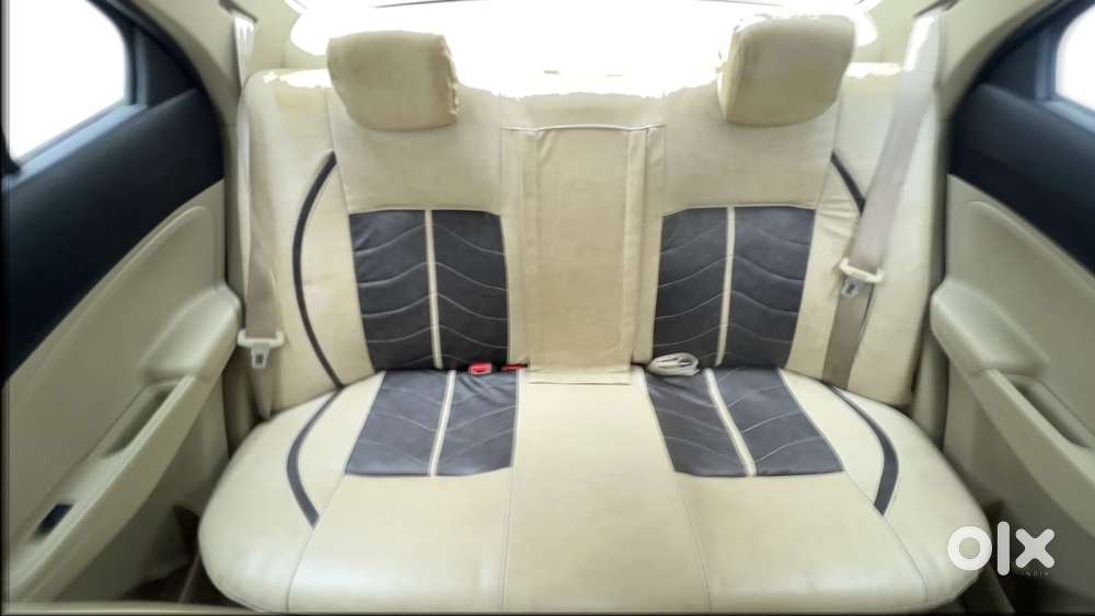 Maruti Suzuki Dzire 1.2 Vxi, 2017, Petrol