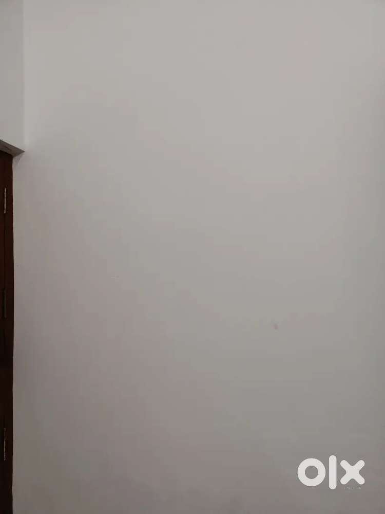 One room available only for girls