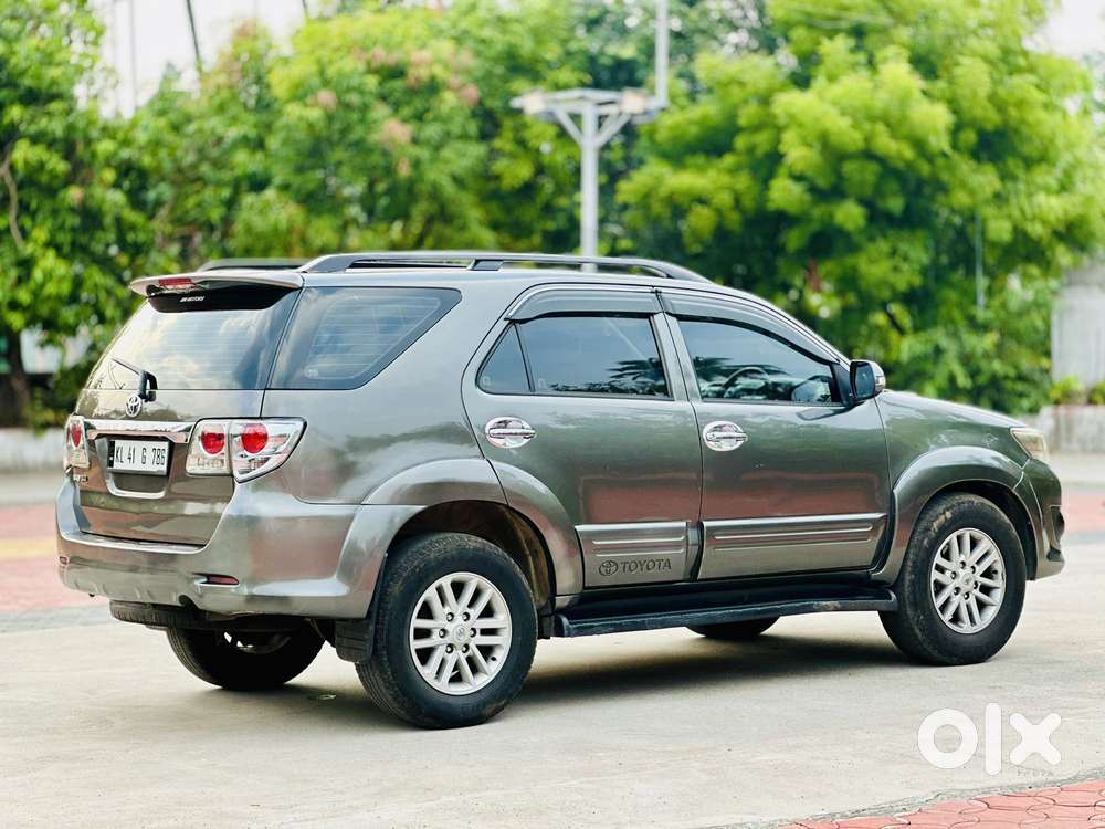 Toyota Fortuner 3.0 4x2 Mt, 2012, Diesel