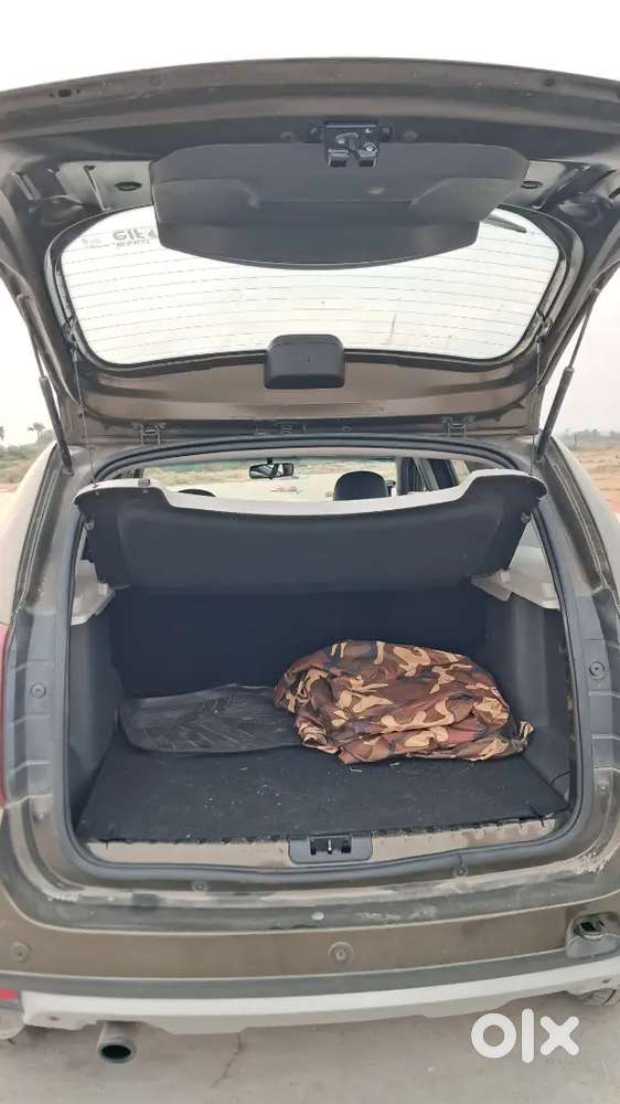 Renault Duster 110 Ps Rxz Mt  Topend  2015