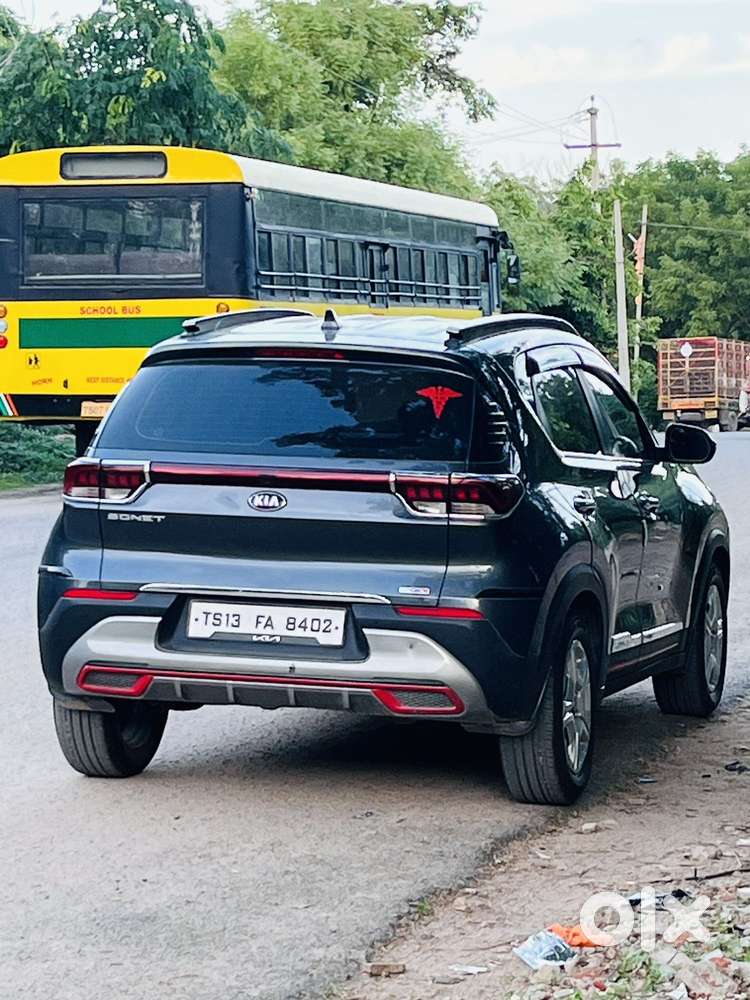 Kia Sonet, 2021, Petrol