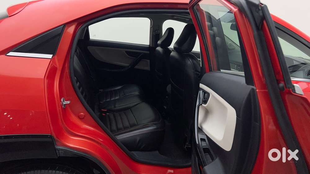 Tata Curvv Pure Plus S 1.2 Revotron Petrol 7dca, 2024, Petrol