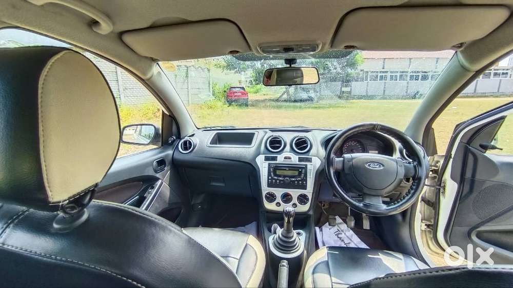 Ford Figo Lxi Duratec 2012