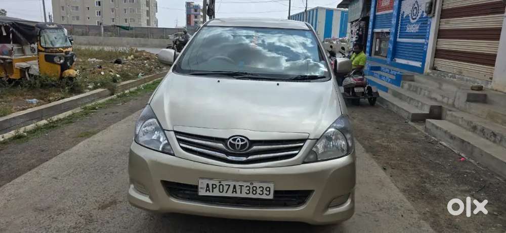Toyota Innova 2.5 G3 2009