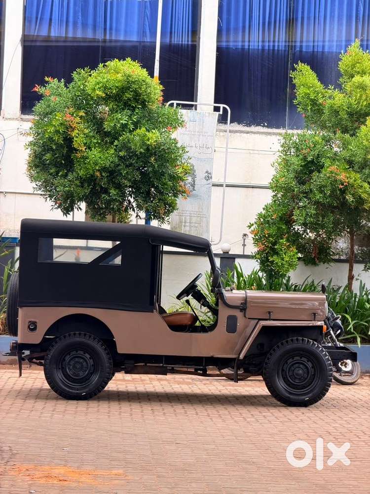 Mahindra Jeep 1987