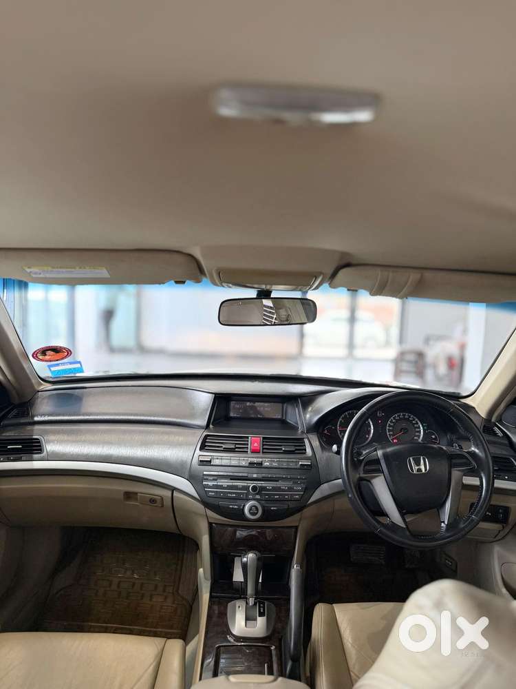 Honda Accord 2.4 Automatic, 2010, Petrol