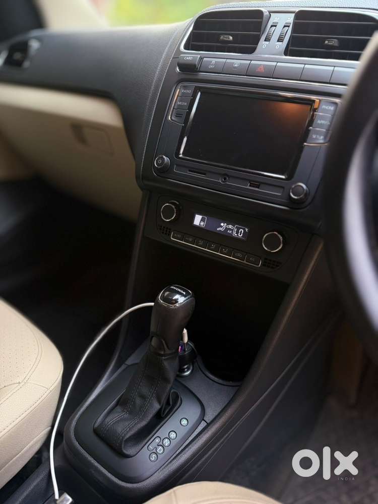 Skoda Rapid 1.0 Tsi 2020