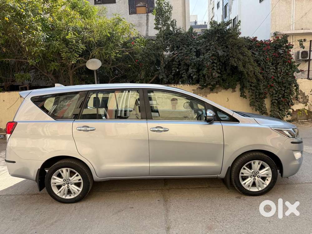 Toyota Innova Crysta Zx 2.4 Diesel 7 Seater, 2018