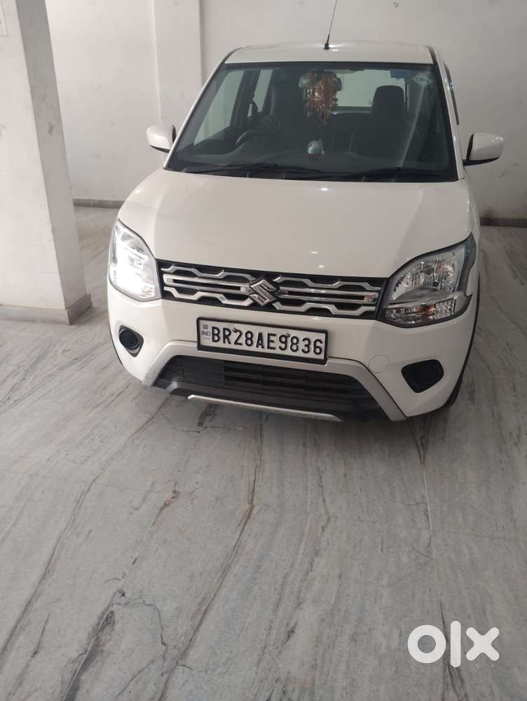 Wagon R Top Model With Cng And Petrol. Reverse Camera System